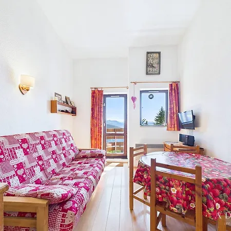 Mezzanine Avec Balcon Expose Sud, Pieds Des Pistes, Proche Commerces Et Garderie - Fr-1-398-563 Appartement *